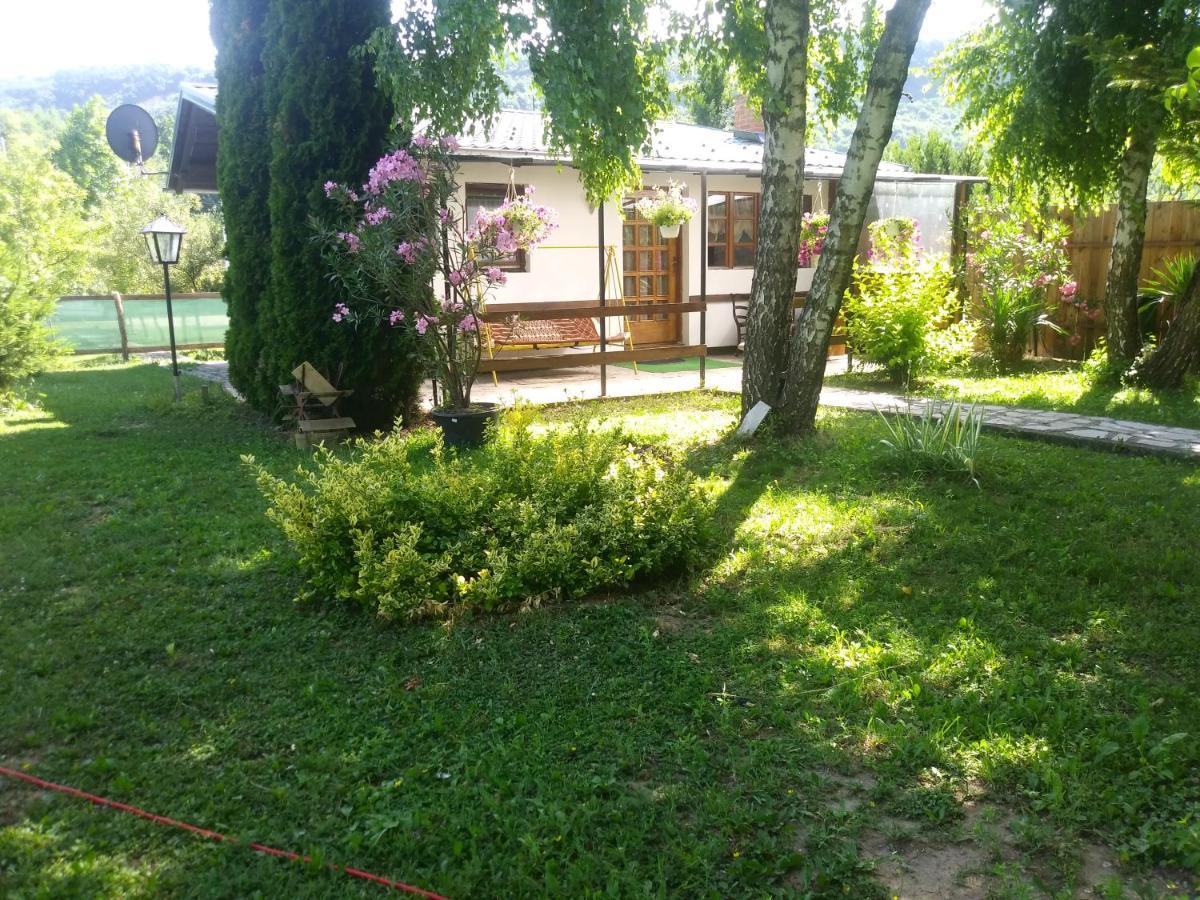 Ribarska Vila Donje Lohovo Exteriör bild