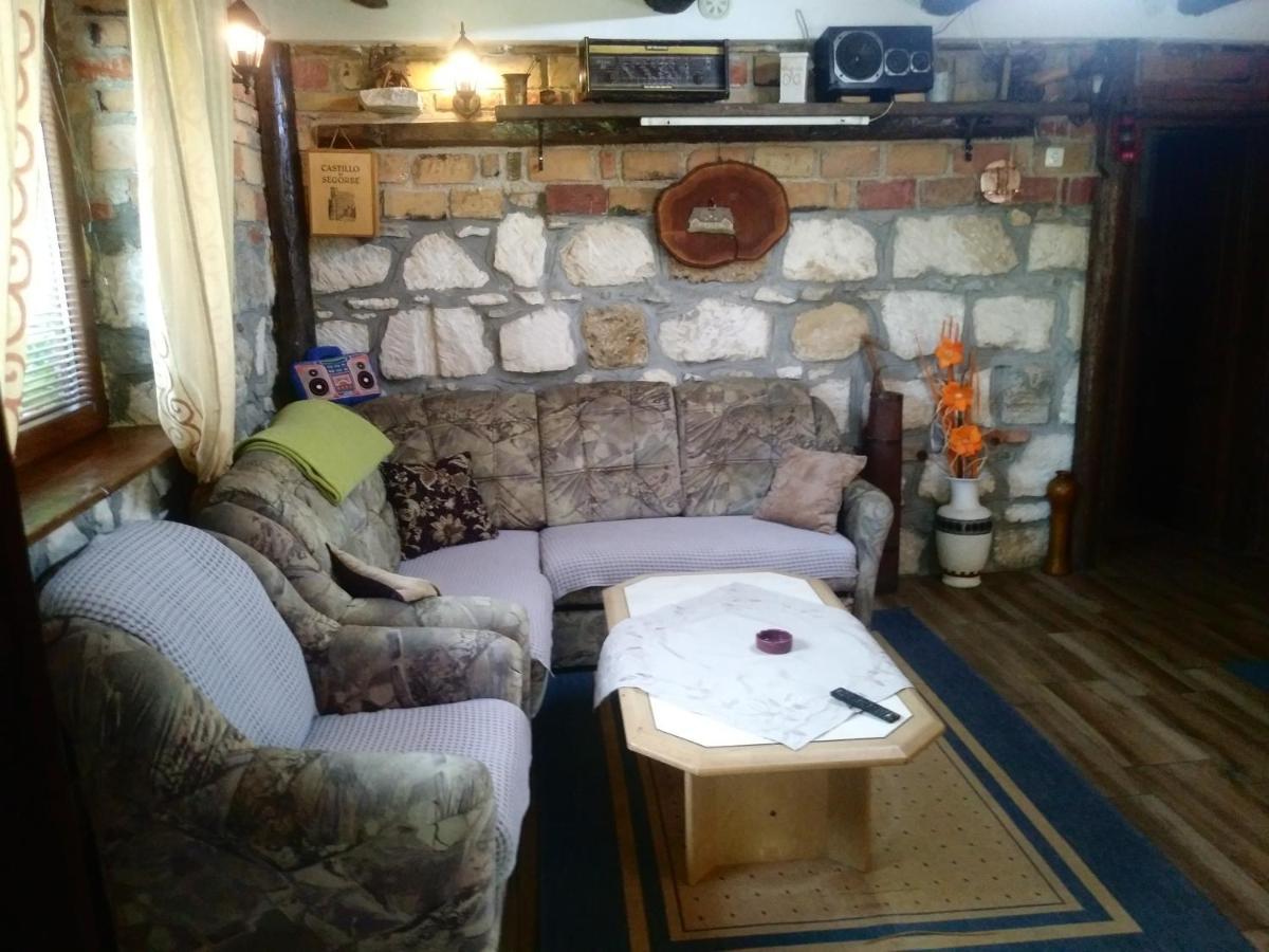 Ribarska Vila Donje Lohovo Exteriör bild